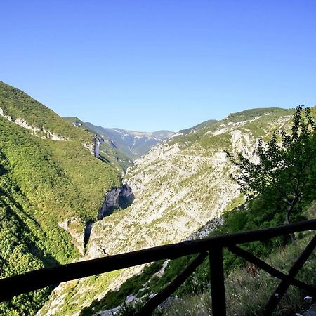 B&B Lo Gnomo Pennapiedimonte Kültér fotó